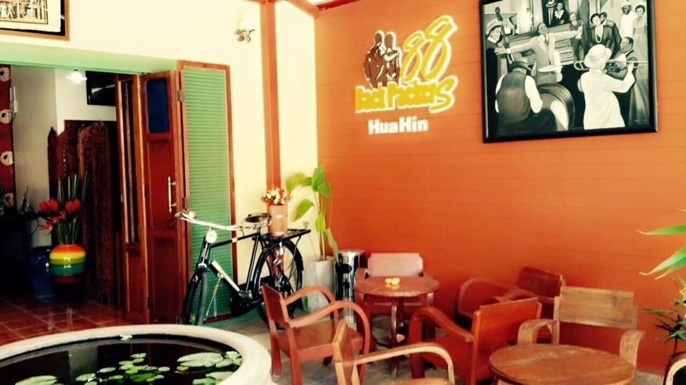 Hotel 88 Backpackers HHQ Exterior foto