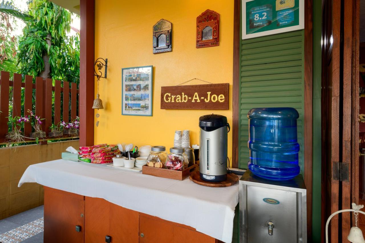Hotel 88 Backpackers HHQ Exterior foto